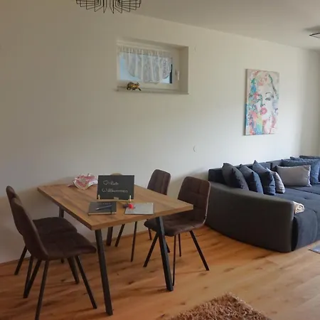 Karasek Deluxe Apartment *