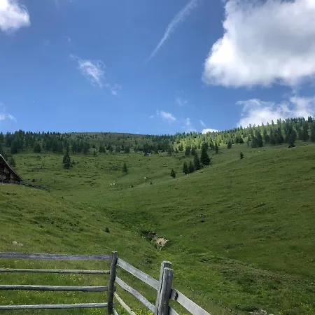 Karasek Deluxe Sattendorf