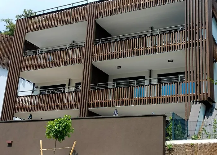 Karasek Deluxe Apartament *