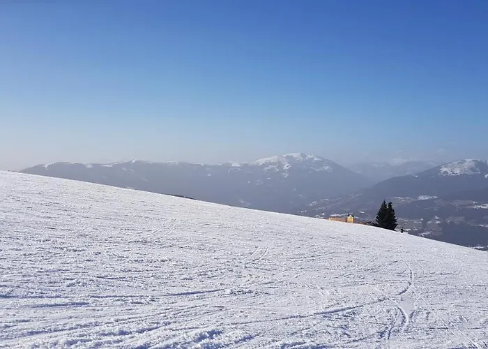 Karasek Deluxe Apartament Sattendorf